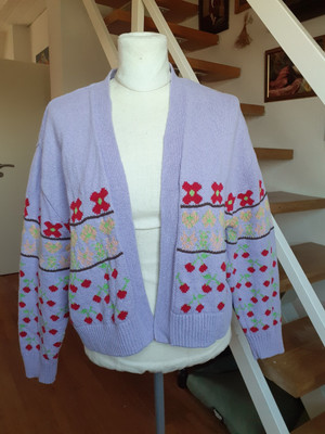Strickjacke Süß Kawai Cute Bunt  Größe 38- 42 da Oversize 
