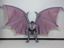 1995 Kenner Gargoyles Series 1 Deluxe Wing Blast Power Wing Goliath No Sword