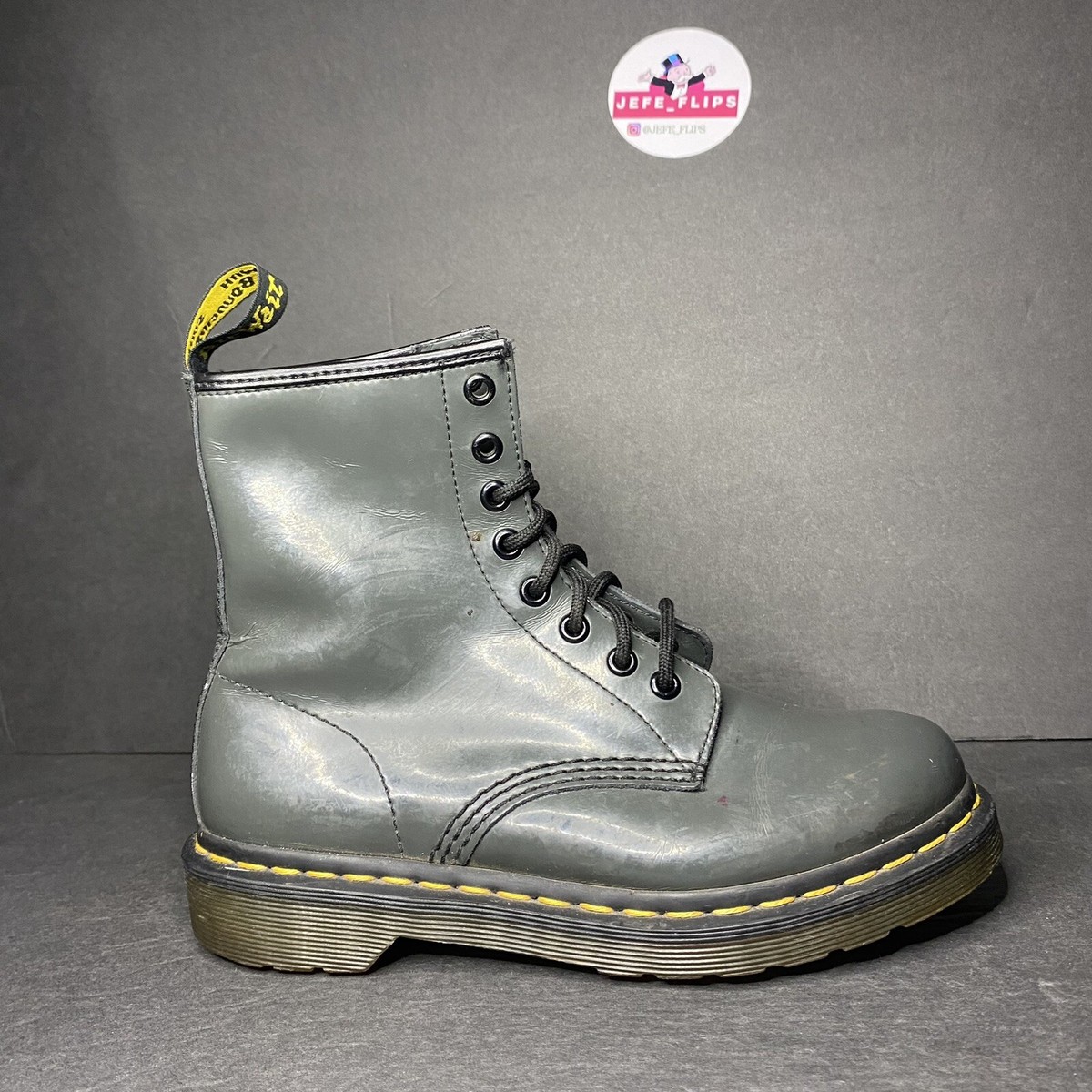 Dr Martens Combat boots 1460 gray patent leather Women Sz L