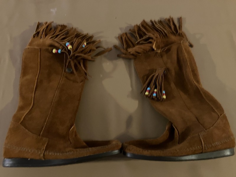Women's Boots Brown Size 6 NEW! Great price and same day shipping!