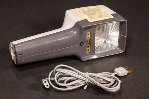 Vintage Opta-Vue Galaxy Griff Blitzgerät - interner Akku leer