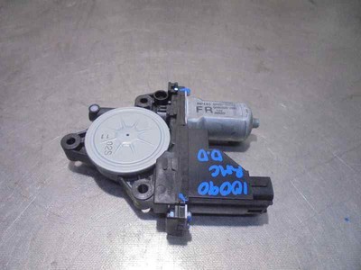 82460A4010 fernsterhebermotor vorne rechts KIA CARENS RP 4437051