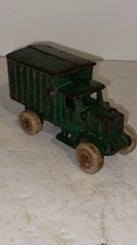 Cast Iron RAILWAY EXPRESS truck