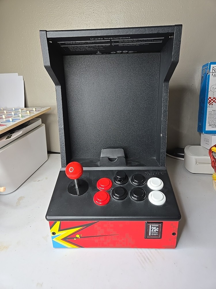 Ion iCade BlueTooth Arcade Cabinet Joystick Controller For iPad Tablet