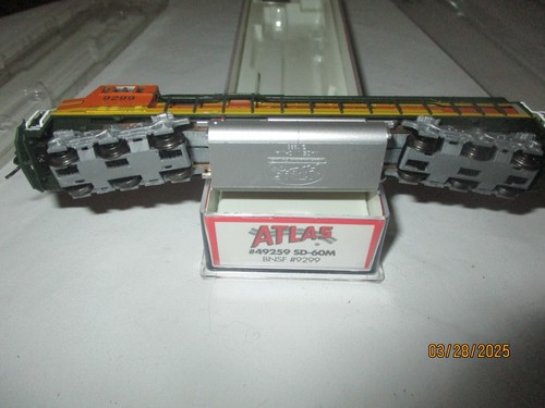 Atlas N 49259 SD-60M BNSF 9299 Decoder Ready New - Picture 4 of 6