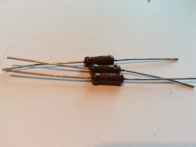 Lot De 2 Résistances 68 Ohms 16 Watts - Bobinées Vitrifiées, Marque SETA, Pour électronique