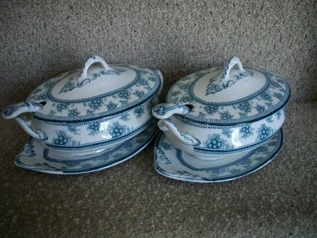 Two Antique Wood & Sons Torbrex Semi Porcelain Sauce Tureens & Ladles c1907-1910
Opens in a new wind