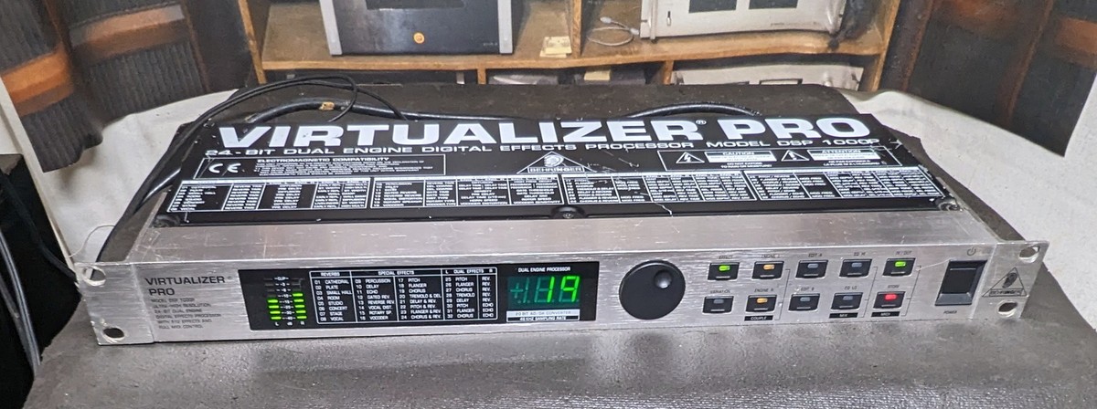 Behringer Virtualizer Pro DSP-1000P 24-bit dual engine