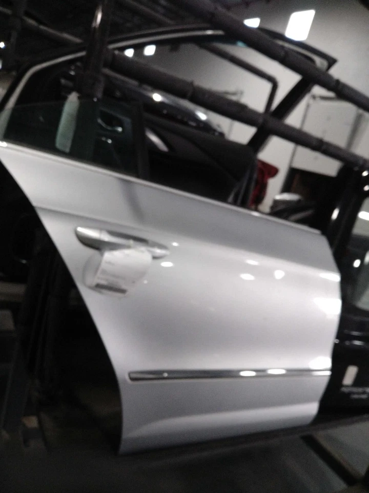 2011 Volkswagen CC Rear Right Door Silver 4DR SED SLV 138K Miles OEM Part - Imagem 2 de 4