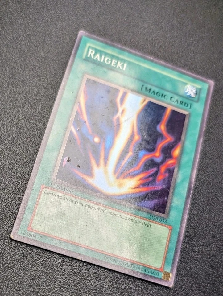 Raigeki LOB-053 Super Rare 1st Edition DMG/HP - Image 2 of 4