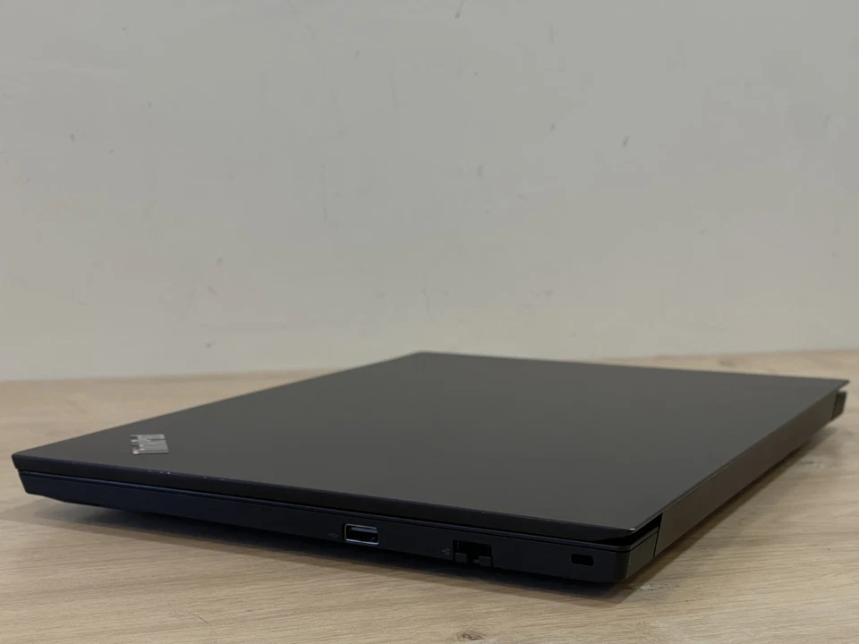 Lenovo ThinkPad E15 · i3-10210U · 8GB · 256GB, photo 2 of 5