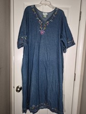 The Quacker Factory V-Neck Short Sleeve Denim Dress Embroidered Floral Size 2XL