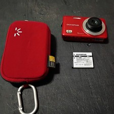 Olympus VG-110, 12 MP, 4x Optical Zoom - No Charger not working parts