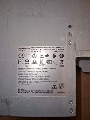 HPE 3PAR Storeserv 8000 Obudowa napędu 2U - Zdjęcie 10 z 16