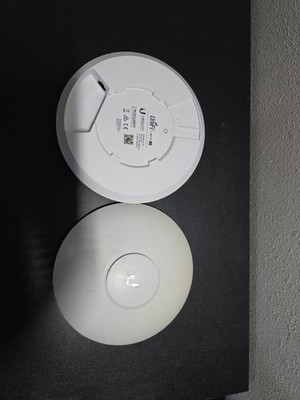 Ubiquiti Networks UAP-LR Lot of 2