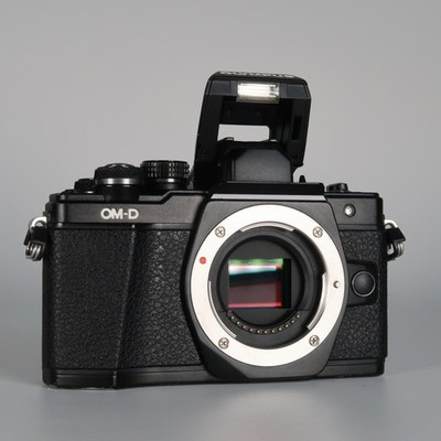 Olympus Om-d E-m10 Mark II Digital Kamera Black - Für Parts
