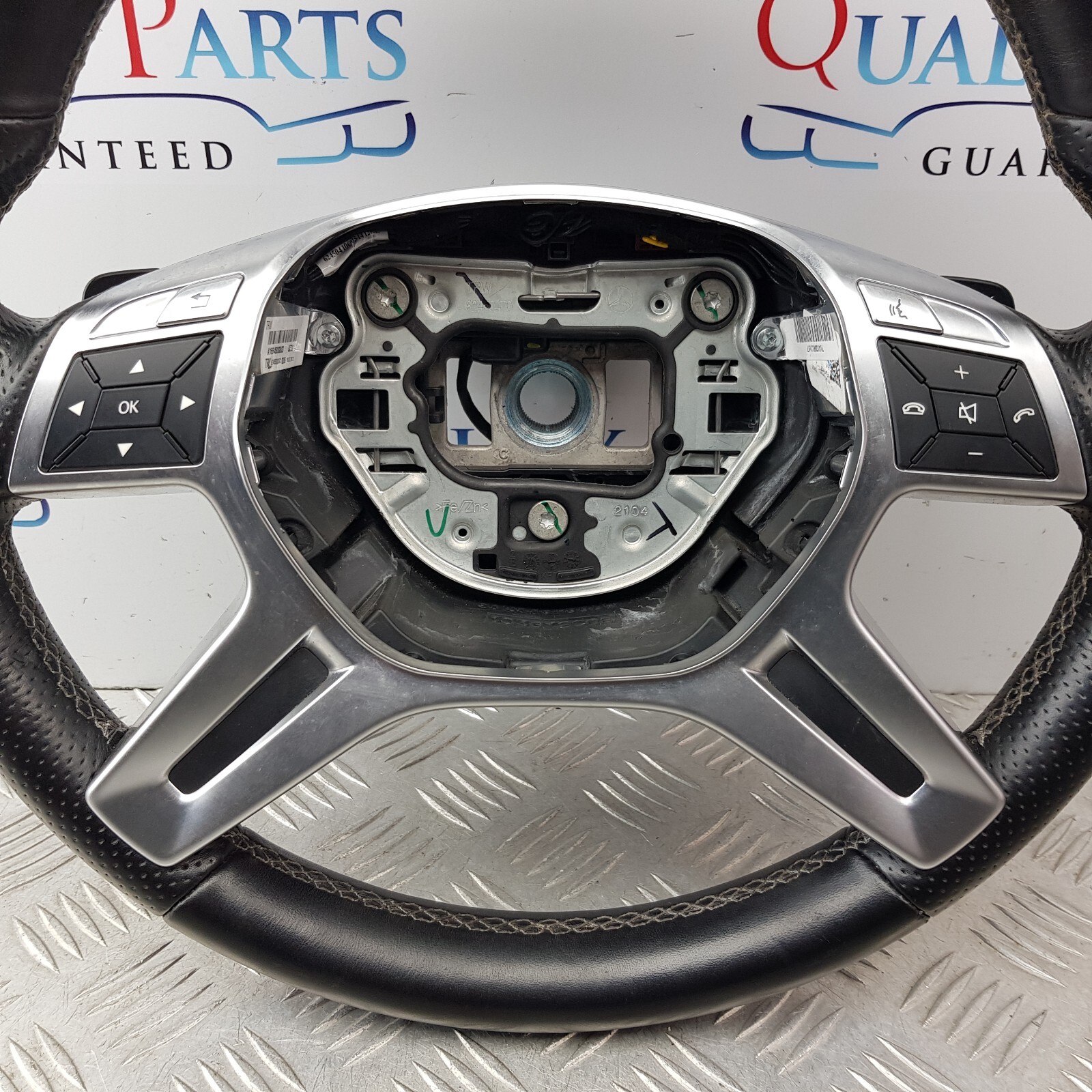 MERCEDES ML STEERING WHEEL MULTIFUCTION 2011 TO 2015 A1664600803 