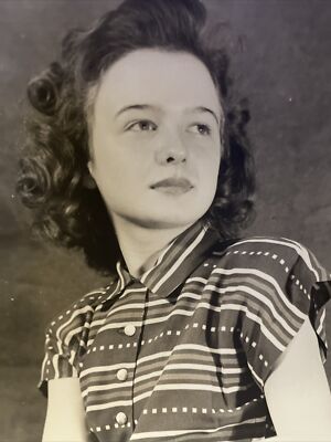 Robert M. Sprouse Photo 8  X 10  Pretty Brown Haired  Girl
