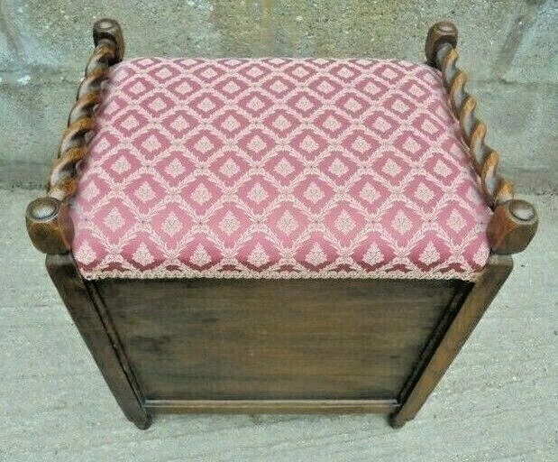 Vintage piano 2024 stool with storage