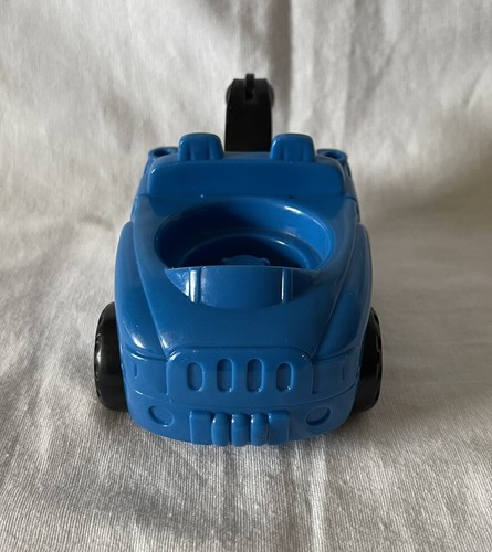 Fisher Price Little People Tow Truck - 2002 - EUC - Picture 3 of 7