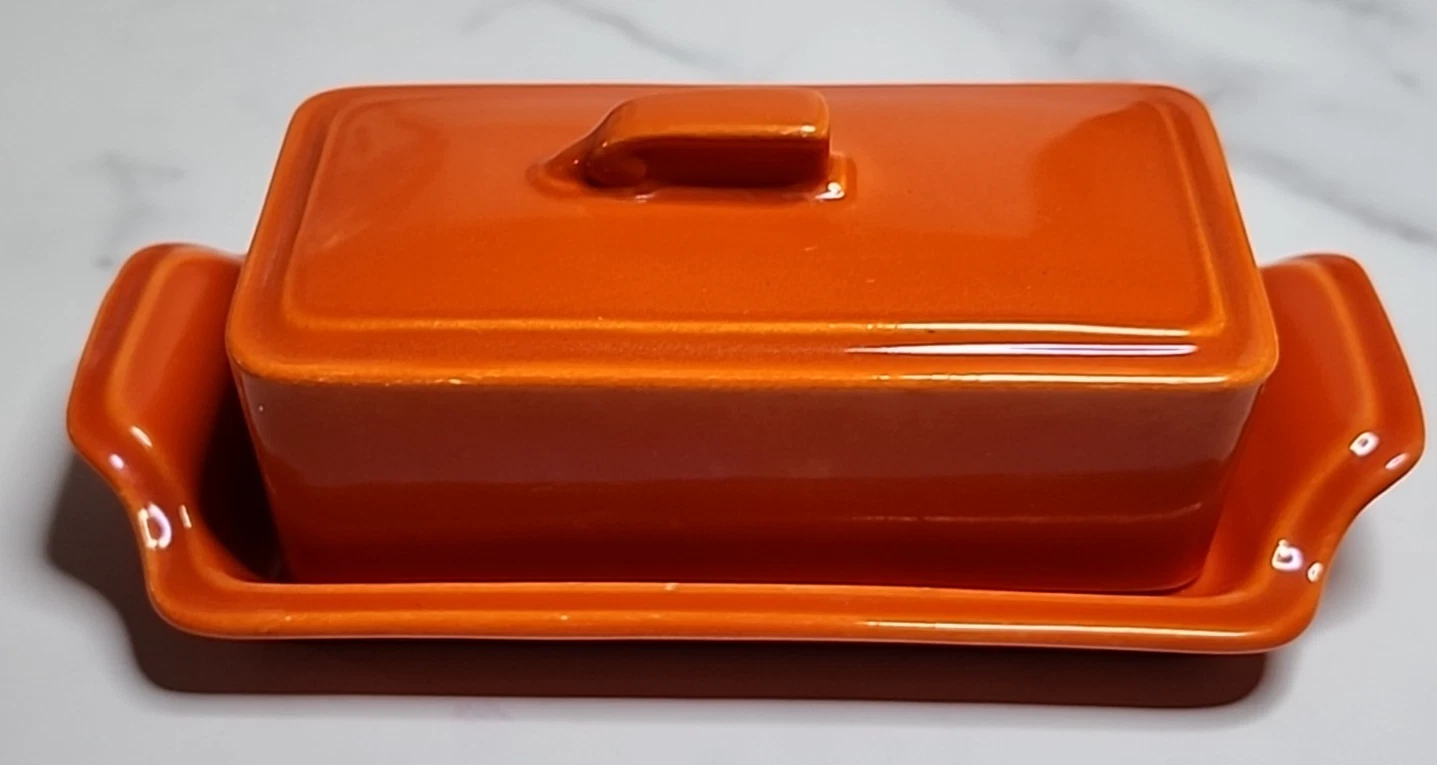 Vernon Kilns Early California Orange Butter Dish - READ BLUE