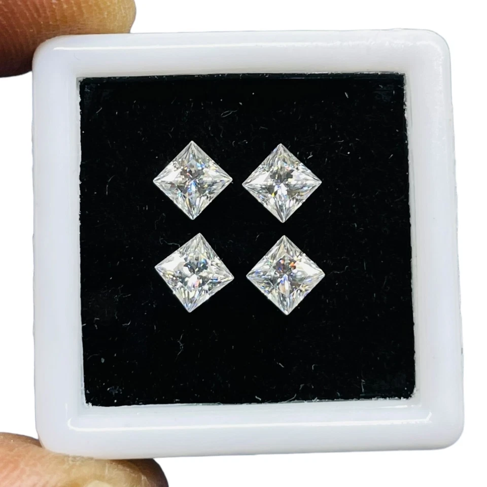 VVS 4 Pcs D Color Loose White Moissanite 4mm Princess Square Cut Loose Gemstones - Image 3 of 4