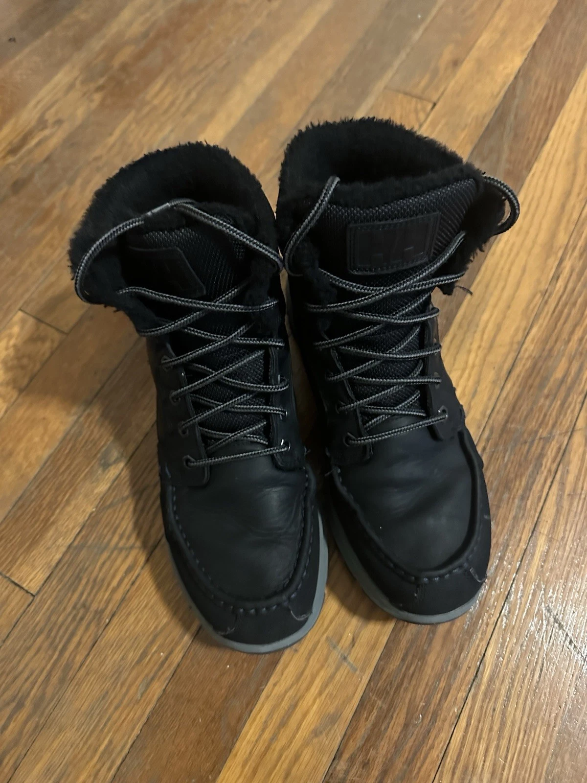 Helly Hansen Men's Garibaldi V3 Winter Boots Color: 991 JET BLACK / Size: 44