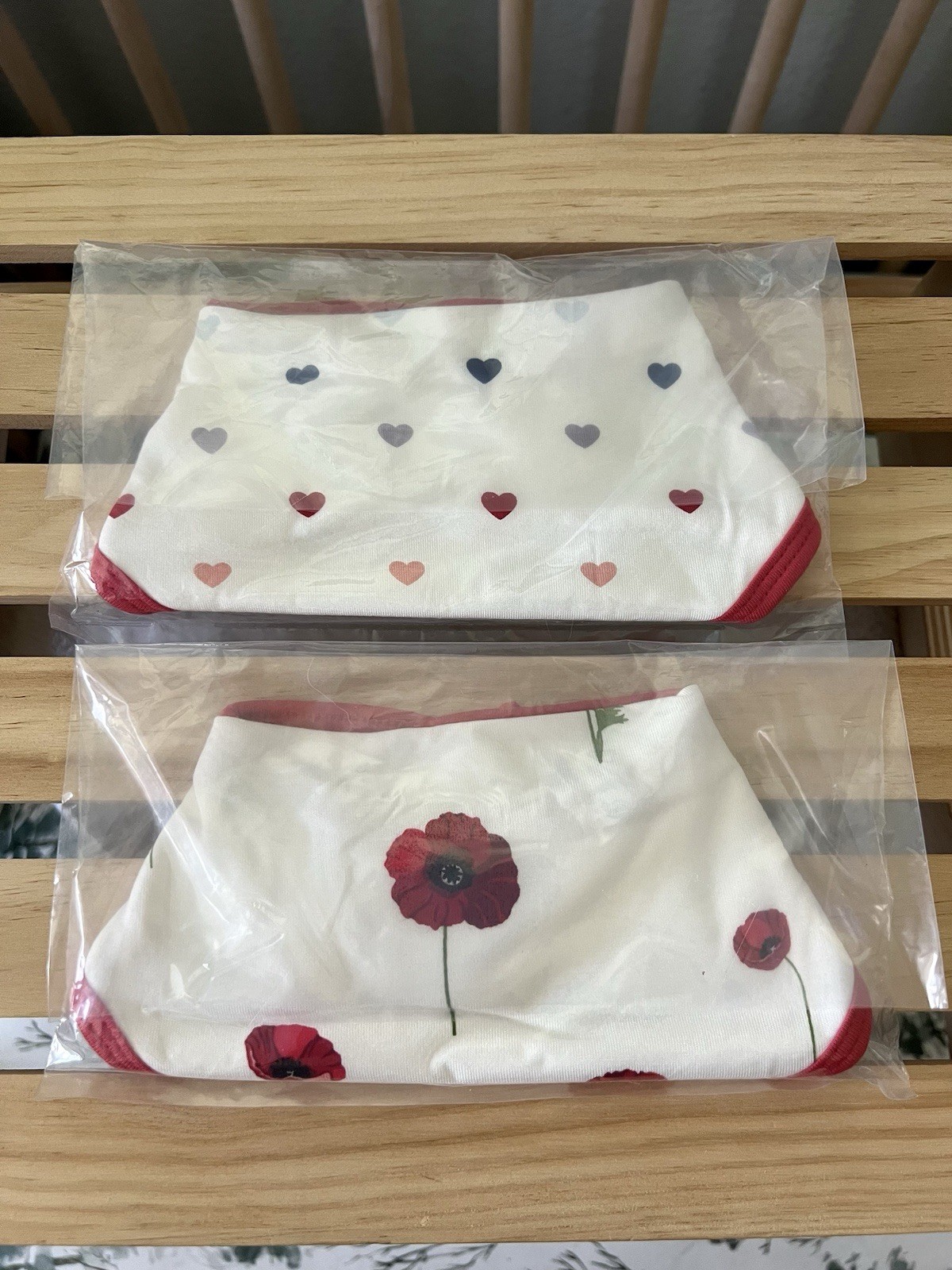 *NIB* Bundle Kyte Baby Bibs Cloud Reindeer Poppies Rainbow Heart Winterberry