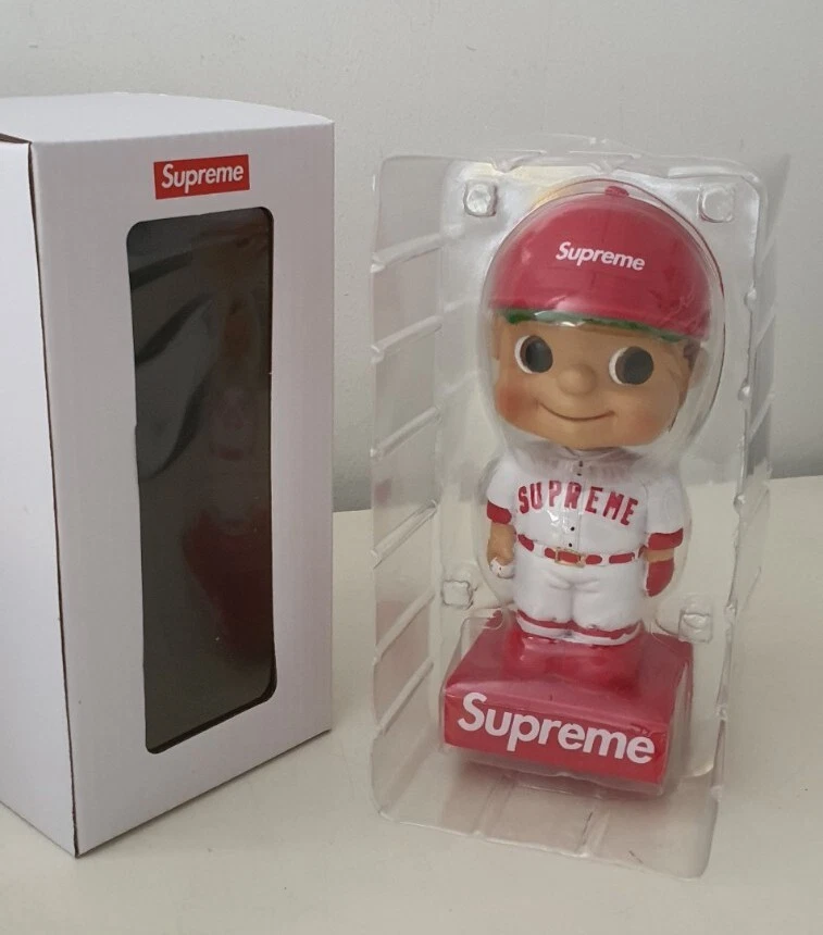 SS23 Supreme Wackelkopf Rot Weihnachten Geschenk Auto Zubehör