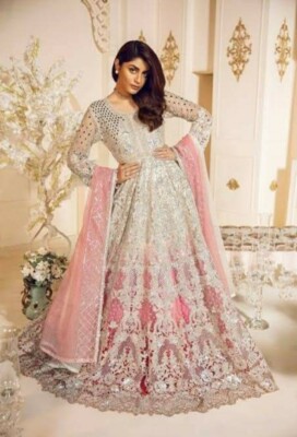 Neu mit Etikett Wunderschönes Brautkleid