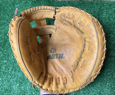 Worth CCM140 37  Leather Baseball / Softball Catchers Mitt/Glove