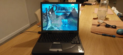 Laptop Dell Inspiron 3800 Gaming laptop from 2000 Pentium 3 600 MHz Ati rage