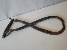 H▪︎Vintage Antique Ice Block Tongs 12"Wide Jaws