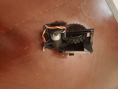 Shark Ion Robot AV752,AV753, RV754, RV763, RV765, RV772 Ruota sinistra con motore - Foto 2 di 3