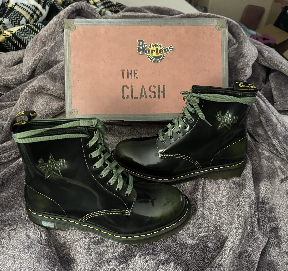 1460 THE CLASH（ARMY GREEN ARCADIA） 1460 The Clash Green Arcadia 8 Eye Boot — Downes