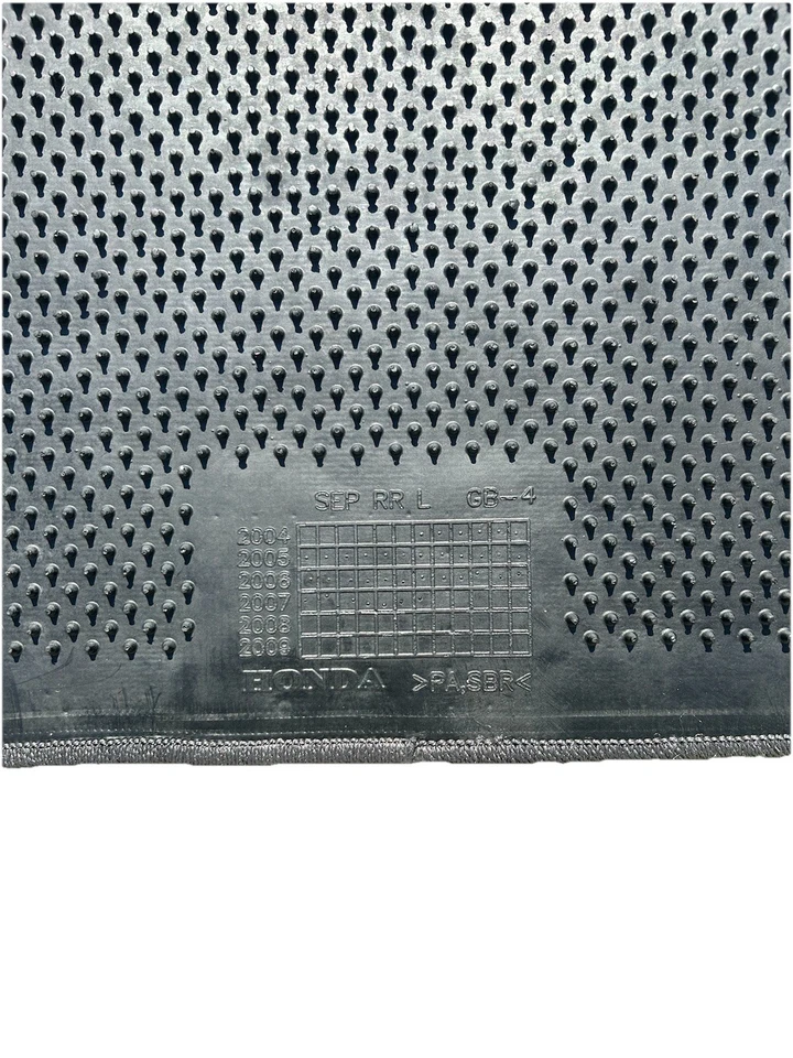 FITS ACURA TL 2004-2009 OEM Gray/Black FLOOR MAT SET (Honda) - Image 3 of 4