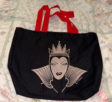 Besame Disney D23 2022 Evil Queen Snow White ...
