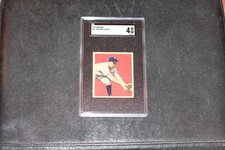 1949 Bowman Baseball Cardm Pee Wee Reese, SGC Appproved VG/EX or 4.0 Condition