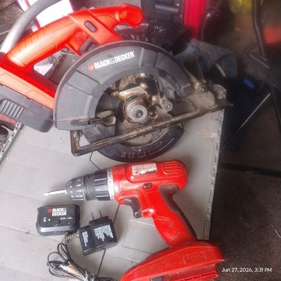 BLACK+DECKER Cordless Drill/Driver & Circular Saw Set w/ Battery, Charger