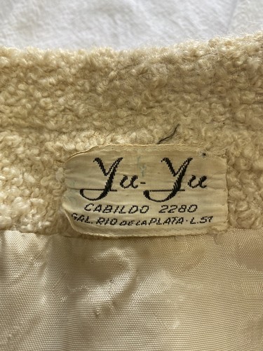 VTG 40s 50s Size S ASTRAKHAN WOOL BAKELITE Diamanté BUTTONS Coat Cream Yu Yu - Picture 10 of 15