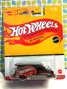 HOT WHEELS PREMIUM 1985 CHEVY ASTRO VAN NEW