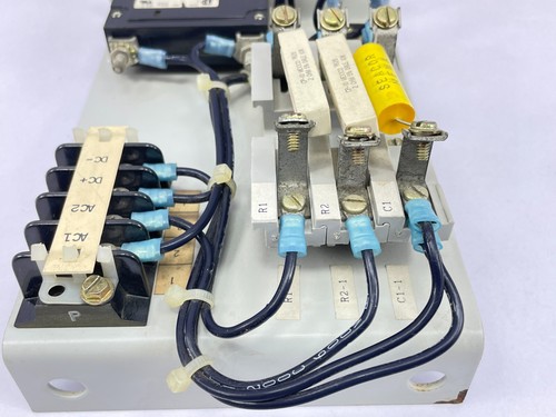 Fuente de alimentación auxiliar General Electric 206B5647G1 - Imagen 10 de 13