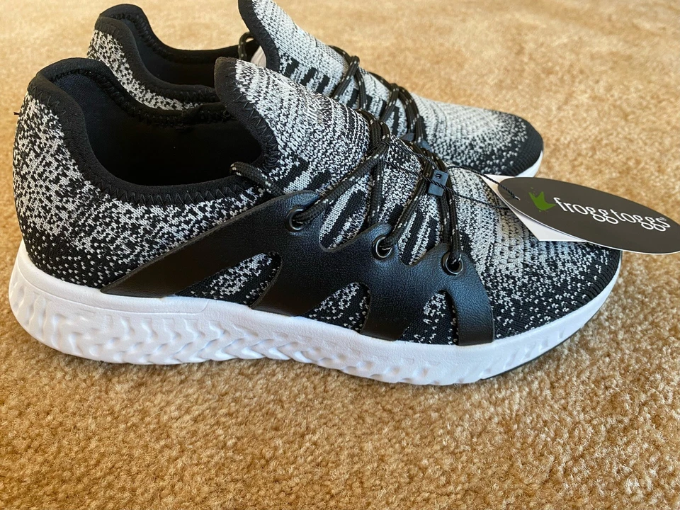 Zapato Frogg Toggs Alto y Seco (8)- Negro/Gris Mujer’s NUEVO CON ETIQUETAS Foto 2 de 4