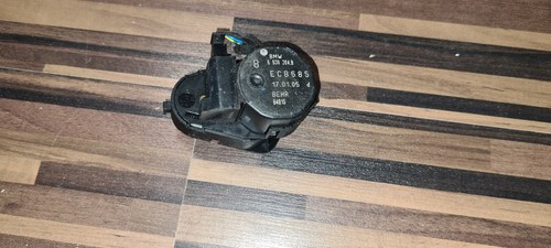 Stellmotor Lüftung 6930304 BMW E60 E61 NR4T