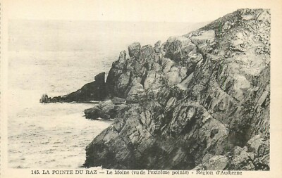 29 LA POINTE DU RAZ LE MOINE VU DE L'EXTREME POINTE 