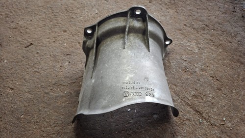 8E0407719A/721A Antriebswelle Abschirmblech Hitzeschutzblech AUDI A6 C6 (4F)