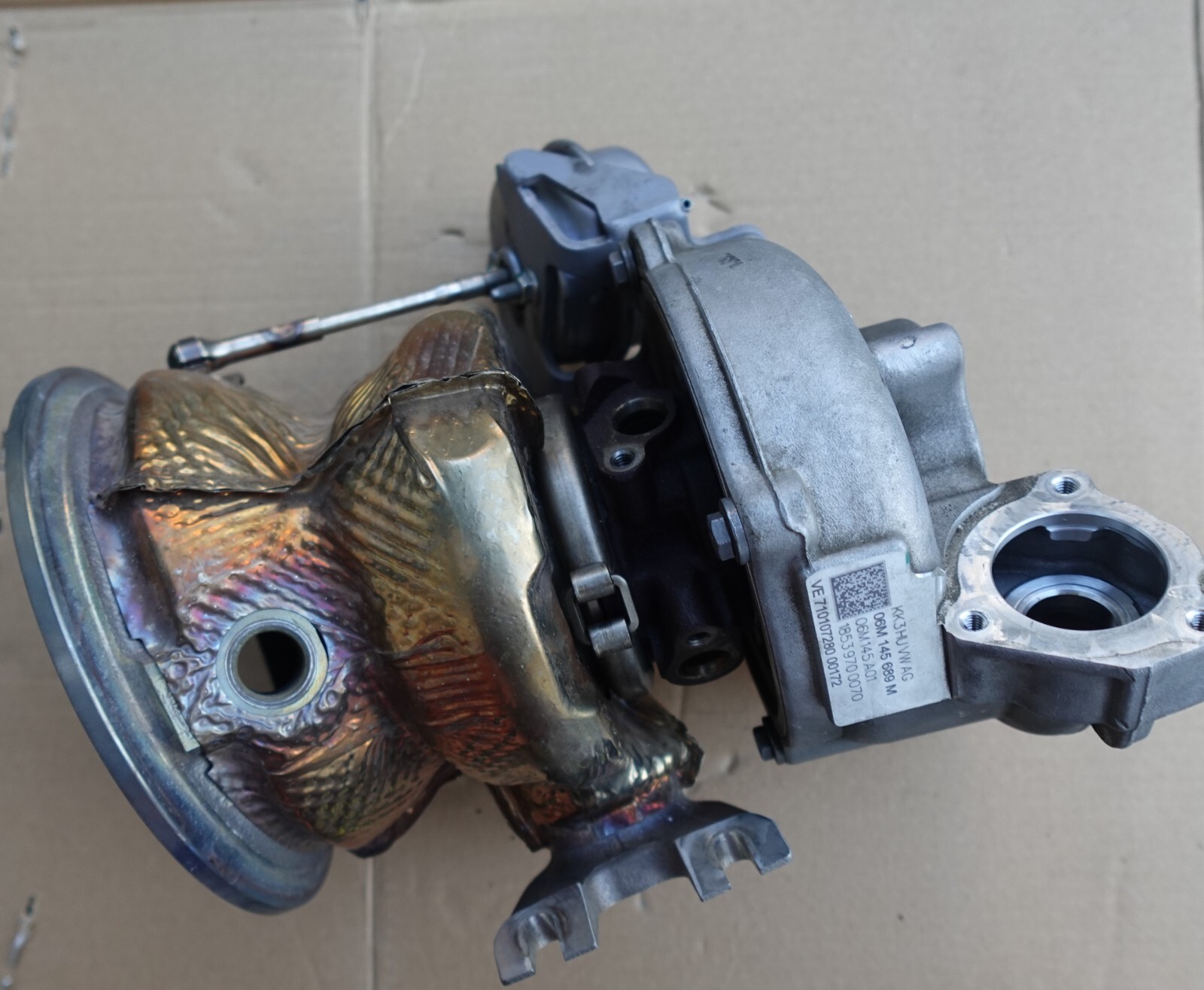 PORSCHE CAYENNE TURBO CHARGER AUDI PORSCHE BENTLEY OEM PART 06M145689M 6M145A01