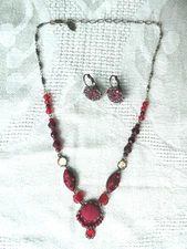 Vtg Ayala Bar, Necklace Earring Set. Glass, Fabric, Stone. Red, Silver Tone. 18"