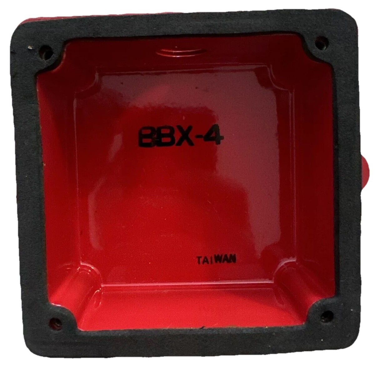 Cerberus Pyrotronics Horn strobe Fire Alarms MC-S17-S & Exterior