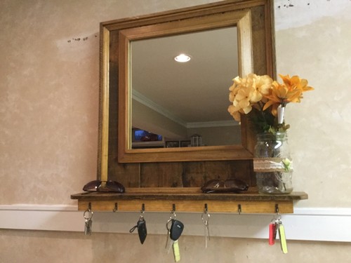 Beautiful Handmade Wooden Entrance Way Mirror And Key Holder - Picture 1 of 12